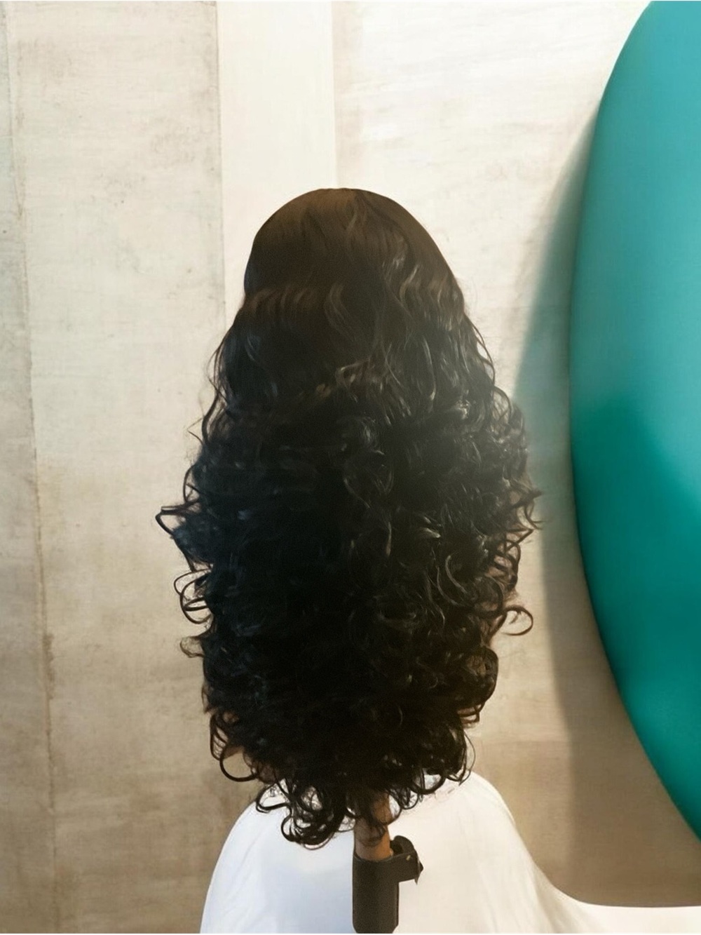 Long Curly Women's Wig in Natural Black — LuxVolume